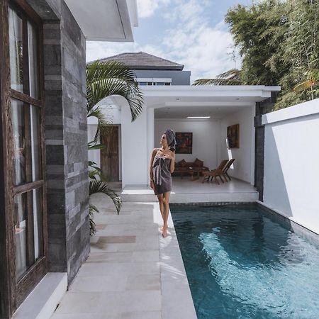 Aster Villa Seminyak Exteriér fotografie