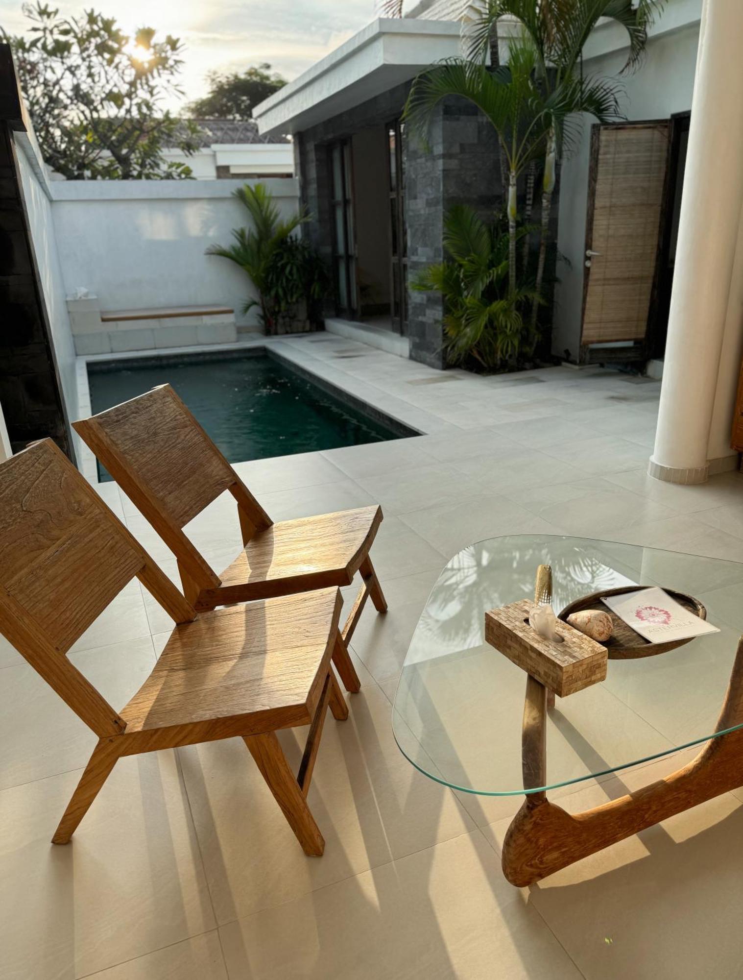 Aster Villa Seminyak Exteriér fotografie
